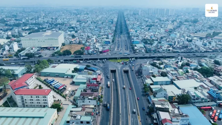 Quốc lộ 22 mở rộng: Bất động sản Vinhomes Hóc Môn có gì thay đổi?